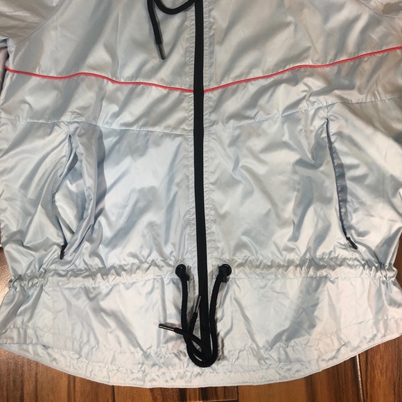 Zella blue Hooded Running Windbreaker Jacket Sz S - Picture 5 of 6
